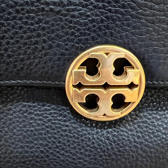 Tory Burch Black Leather Chelsea Shoulder bag/ CrossbodyBag. - Picture 5 of 16